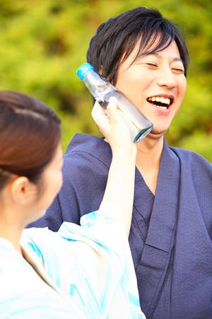 府中駅すぐそばの新鮮な牡蠣を堪能できるオイスターバー「オイスターバー ジャックポット府中」